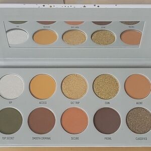 Morphe Luxe Eyeshadow Palette with Gold and Brown Tones